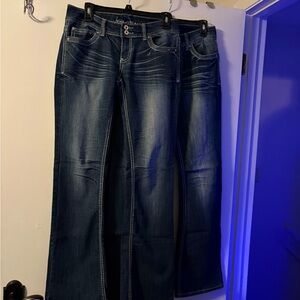 Ariya jeans. 2 pairs